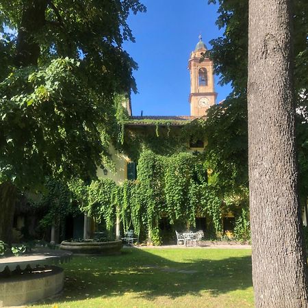 Palazzo Sismonda Corneliano d'Alba Exterior foto