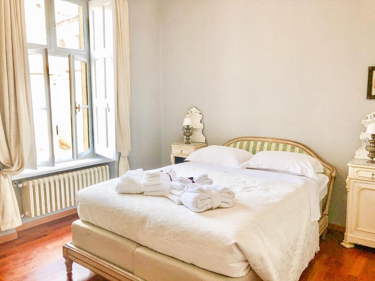 Palazzo Sismonda Corneliano d'Alba Quarto foto